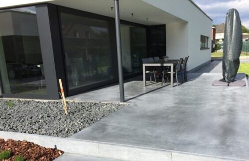gepolierde-beton-terras-zonder-kleur